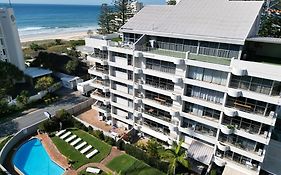 Surfers Chalet